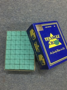 ボックスあたり144個スヌーカー & ビリヤードプールキュートライアングルチョーク発売中