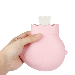 Chine fabricant 300ml doux hiver sac d'eau chaude Silicone caoutchouc bouteille d'eau Style mignon et chaud - Product Image 6