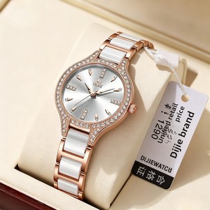Nuevo Reloj de Pulsera para Mujer, Elegante, Versátil, de Lujo Ligero, con Correa de Cerámica de Cuarzo, Caja de 9 mm, Forma Circular - Product Image 2