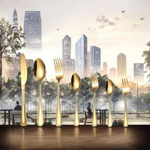 Ensemble de couverts modernes en or et argent pour 6 personnes, en acier inoxydable avec design à lignes dorées, pour mariage, fête ou dîner - Product Image 3