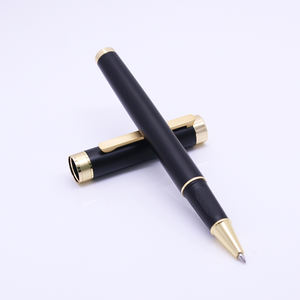 <span class=keywords><strong>Penna</strong></span> rollerball design unico per regali di lusso di lusso di colore nero con scritta in metallo - Product Image 1