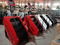 Stepmill Commercial Électrique pour la Cardiothérapie en Salle de Sport, avec 3 Consoles Optionnelles et Capacité de Charge Élevée