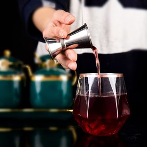 Tasses à vin <span class=keywords><strong>en</strong></span> <span class=keywords><strong>plastique</strong></span> transparent incassables <span class=keywords><strong>en</strong></span> diamant à bord <span class=keywords><strong>en</strong></span> or rose de 12oz verres à <span class=keywords><strong>champagne</strong></span> jetables incassables sans BPA - Product Image 4