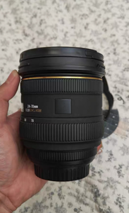 Objetivo 24-70mm f/2.8 EX DG HSM EF usado — zoom clásico Trinity, f/2.8 constante, en excelentes condiciones, completamente funcional! - Product Image 4