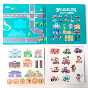 Libro Sensoriale Educativo per Bambini, Gioco Tranquillo con Carta Adesiva Ispirato al Metodo Montessori - Product Image 1