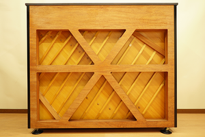 Instruments de musique japonais de haute qualité Piano d'occasion à vendre - Product Image 6