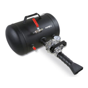 เบรกเกอร์ยาง1950BZK รุ่นเบต้าพร้อมถังขนาด18ลิตร - Product Image 1