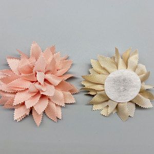 Flores de tela de camelia de 11 cm hechas a mano para accesorios de cabello de boda - Product Image 2