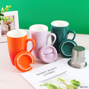 Tasse à café en porcelaine, pièces, couleurs assorties, tasse à thé en céramique avec infuseur en acier inoxydable et couvercle de gel de silice - Product Image 1
