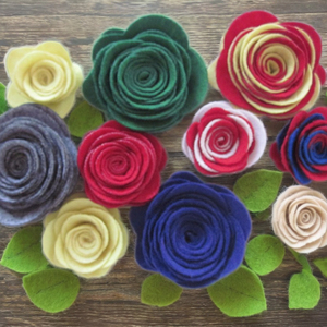 Hot New Custom Floral Decorativo Fieltro <span class=keywords><strong>Rosas</strong></span> Hermosos Hombres Vestir Simulación Flores Graduación Día DE LA Madre Pascua Floral - Product Image 2