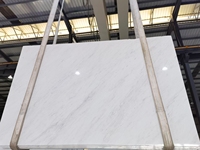 Dalles de marbre de luxe Goldtop 18 mm d'épaisseur, marbre blanc de Grèce de haute qualité, grandes dalles de marbre pour la décoration de projets d'aménagement intérieur
