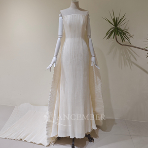 LY153 Modern Boat Neck Lace Satin Ruffle <b>Ball</b> <b>Gown</b> Wedding Dress with Chapel Train Flowers Crystal Appliques - Product Image 1