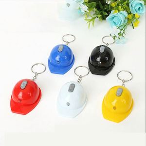 Décapsuleur manuel en métal personnalisé avec logo, mini porte-clés en PVC, lampe LED, casque de sécurité, pendentif moderne - Product Image 1