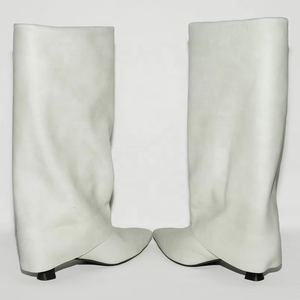 Nuevas llegadas: Botines térmicos de otoño para mujer con punta, tacón bajo y diseño superpuesto, botines de tobillo de media caña de color liso. - Product Image 6