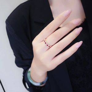 เครื่องประดับชั้นดี Xinfly ทองคำแท้ 18k เพชร 0.25 กะรัต ทับทิมธรรมชาติ 0.58 กะรัต แหวนแถวพลอยอินเทรนด์ - Product Image 2