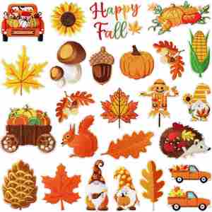 Patch thermocollant brodé sur le thème de la ferme pastorale d'automne, avec motifs mignons de citrouilles, écureuils, feuilles, maïs et châtaignes, pour la décoration de vêtements et de sacs - Product Image 1
