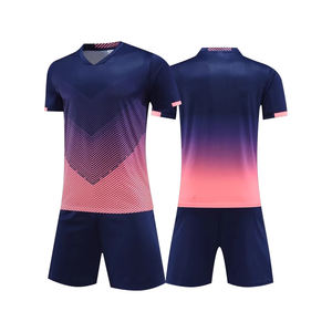 Abbigliamento Sportivo Unisex Traspirante con Stampa Digitale, Scollo a V, Manica Corta, Asciugatura Rapida per Allenamento e Calcio - Product Image 1