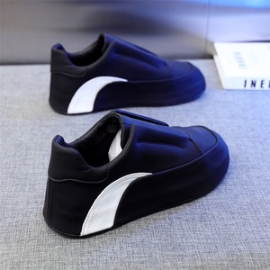 รองเท้าผ้าใบแฟชั่นสไตล์เรโทรสุดฮิต ขายดี ใส่สบาย นุ่มเท้า แบบซิป - Product Image 3