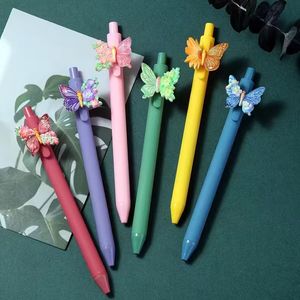 Penna a Sfera con Farfalle Colorate in Stile Cartone Animato Coreano e Giapponese, Penna Personalizzata con Fiori e Farfalle Sognanti, Penna Rosa, Viola e Verde - Product Image 4