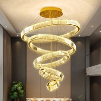 Grand lustre en cristal LED de luxe pour plafonds hauts dans le salon, la maison ou la villa avec un long lustre décoratif pour escalier