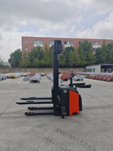 Almacén Montacargas Electrico 1.5Ton 2Ton Reach Truck Stacker Carretilla elevadora con 5M 6M 7M <span class=keywords><strong>8M</strong></span> 9M 10M 12M Altura de elevación - Product Image 3
