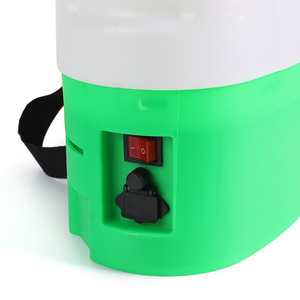 เครื่องพ่นยาไฟฟ้า 20 ลิตร แบบปืนฉีด สำหรับทำสวนในบ้าน สีเขียวและสีขาว - Product Image 5