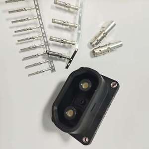 Conector de alimentación híbrido 6,0 <span class=keywords><strong>2</strong></span> + 8 pines 100A 150A IP67 enchufe macho de plástico impermeable con terminal de barra colectora para caja de almacenamiento de energía - Product Image 4