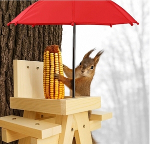 Sáng Tạo Ngoài Trời Bằng Gỗ Pet Bàn Ăn Băng Ghế Dự Bị Sóc Trung Chuyển & Ngô Đứng Vật Nuôi Bát & Ăn Thoải Mái Cho Ăn Nền Tảng - Product Image 3