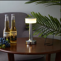 Lampe de table portable USB moderne en aluminium sans fil à commande tactile LED de haute qualité Zeal Lighting pour salon