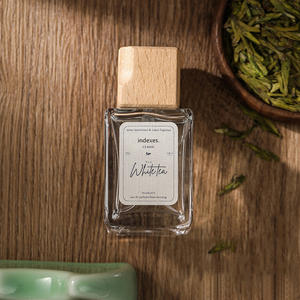 Tapa de madera cuadrada WeWood de Vietnam Tapa de corona de corte de esquina única para tapas y cierres de embalaje de botellas de perfume - Product Image 2