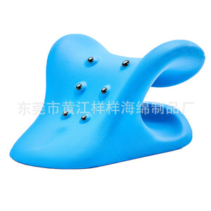Oreiller de massage cervical bleu en forme de Y avec points d'acupression et aimants pour adultes - Product Image 1