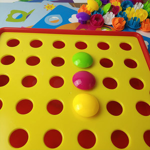 Juguete de reconocimiento de colores con rompecabezas para niños de 2 a 4 años, juego educativo de aprendizaje de plástico con 50 botones y 10 tarjetas - Product Image 3