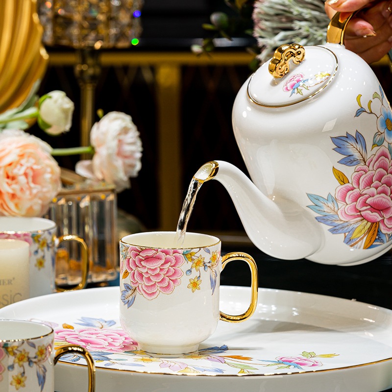 Jingdezhen 8-Piece Luxury Bone China Dinnerware Set Ceramic Tea