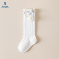 Chaussettes Enfant Couleur Unie Vente en Gros Printemps Automne Chaussettes Mi-Mollet en Coton pour Bébés Filles