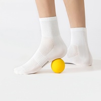 Chaussettes de sport respirantes en coton à maille pour hommes, avec logo personnalisé, certifiées OEKO-TEX100, anti-odeur, évacuant l'humidité, sans coutures, vente en gros