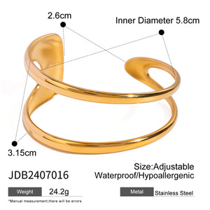 Bracelet creux doré 2025 en gros pour femmes, en acier inoxydable plaqué or 18 carats, motif linéaire abstrait éternel, bracelet tendance - Product Image 5