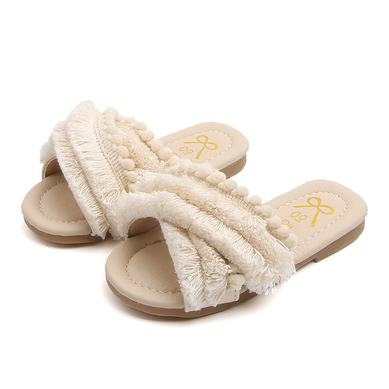 Летние детские сандалии для девочек с плоской подошвой с перекрестными кисточками