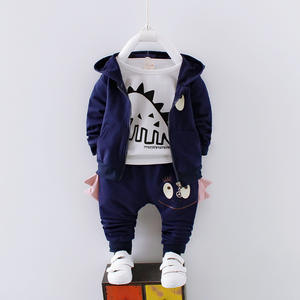 Ensemble de vêtements chauds pour enfants, vêtements d'hiver pour enfants, ensembles de vêtements 3 pièces avec fourrure et capuche, avec motif de dessin animé - Product Image 6