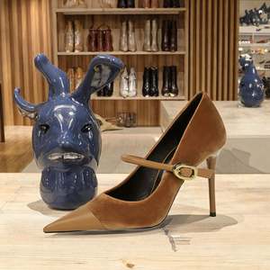 Chaussures à talons hauts élégantes pour femme, en cuir verni brillant, à talon fin et ultra-mince, à bout pointu et décolleté, sexy et fines - Product Image 3