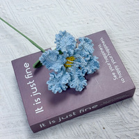 Bouquet de fleurs artificielles en crêpe de myrte tricotées à la main, finies au crochet, fleurs éternelles, décoration d'intérieur, cadeau