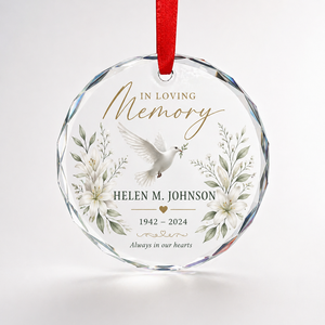 เครื่องประดับตกแต่งต้นคริสต์มาสแบบแขวนทรงกลม ทำจากแก้ว สำหรับรำลึกถึงบุคคล  ตกแต่งด้วยลายนกพิราบและดอกลิลลี่  ของที่ระลึกแทน<span class=keywords><strong>ความ</strong></span>เสียใจ  สามารถสลักข้อความได้ - Product Image 1