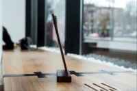 Porte-menu en bois de teck rétro, adapté aux bars, cafés, possibilité de gravure personnalisée et de logo, couleur bois, support de table, panneau de menu, clip