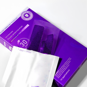 Bandes blanchissantes violettes sans peroxyde pour l'hygiène bucco-dentaire à la menthe, pour éclaircir votre <span class=keywords><strong>sourire</strong></span> - Product Image 5