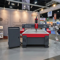 Machine de fraisage CNC 3 axes robuste et économique pour le bois, modèle 1325 Gantry Sculpture, table 1212 (4x8, 5x10) pour le travail du bois MDF