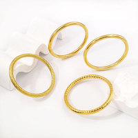 Nouveauté 2024 : Bracelets joncs minimalistes géométriques creux en acier inoxydable plaqué or, étanches, pour femme