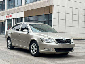 Auto Usate JX Skoda <span class=keywords><strong>KAROQ</strong></span> dalla Cina, Benzina, Guida a Sinistra, Cambio Automatico, Sedili in Pelle - Product Image 4