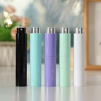Vente en gros de 10ml atomiseur de parfum en verre échantillon vide flacon pulvérisateur pompe bouteille en métal adaptée aux voyages vaporisateurs en plastique inclus