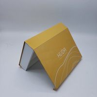 Boîtes rigides pour dattes Medjool avec finition mate, gaufrage, fermeture magnétique et design personnalisable