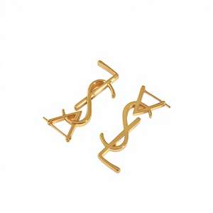 Pendientes de Gancho con Letra y Perla de Agua Salada de Aleación de Alta Gama, Diseño Único y Exclusivo Unisex, Lujo Ligero, Moda Elegante Otoño-Invierno - Product Image 3