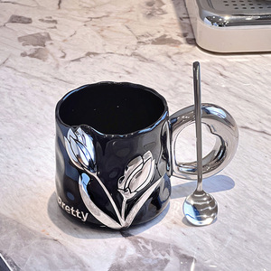 Tazza da Caffè in Ceramica di Lusso con Motivo <span class=keywords><strong>a</strong></span> <span class=keywords><strong>Tulipano</strong></span> e Manico Argentato, Tazza per Acqua con Fiori in Rilievo 3D, 400ml, Tazza da Tè in Porcellana - Product Image 6